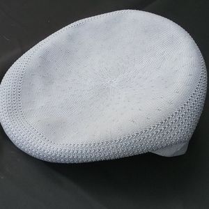 Nwt Kangol 504 ventair hat